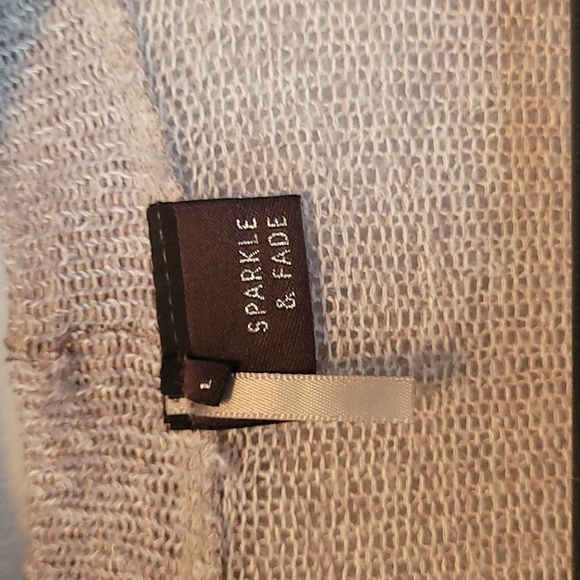 Sparkle & Fade Women's Gray Textured Cardigan | Size Large - Picture 2 of 4